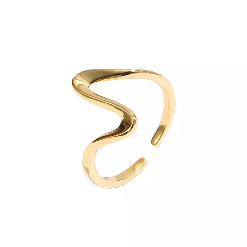 PETIT WAVE CUBIC RING